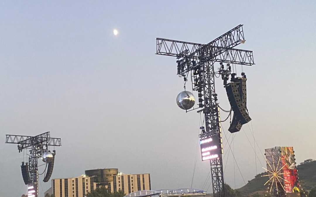 JOVANOTTI ACCENDE CATANZARO: UNA FESTA SENZA CONFINI, CON LA CALABRIA NEL CUORE